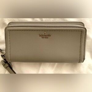 Kate Spade wristlet
